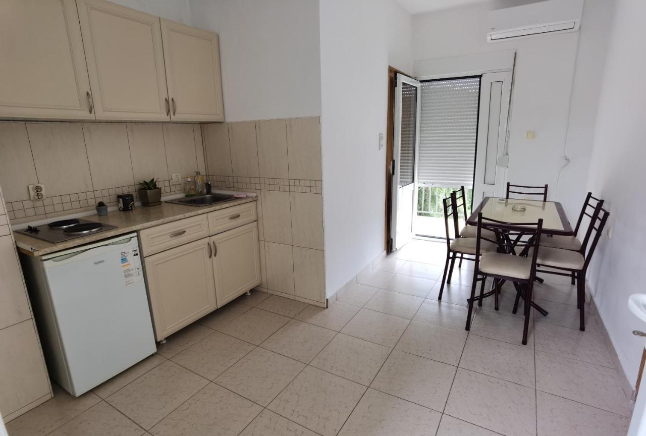 Nikolic Apartmani Bar Buitenkant foto