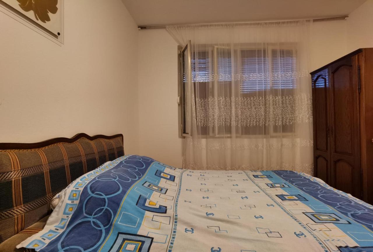 Nikolic Apartmani Bar Buitenkant foto