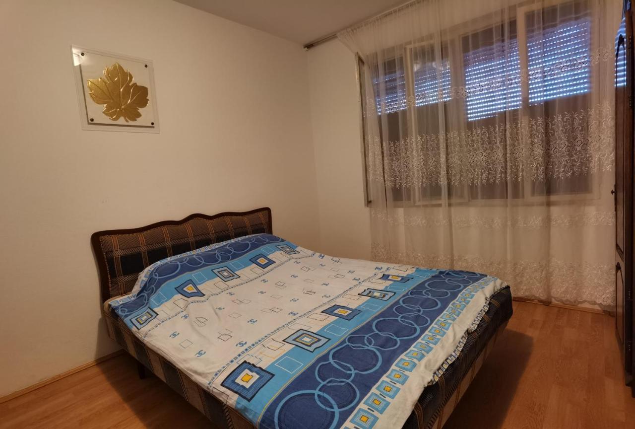 Nikolic Apartmani Bar Buitenkant foto