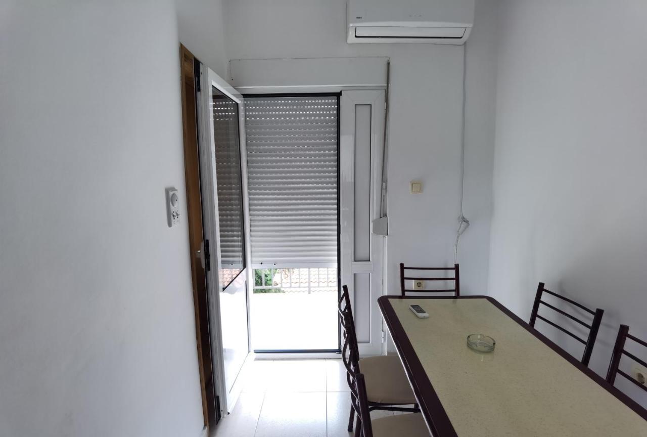 Nikolic Apartmani Bar Buitenkant foto