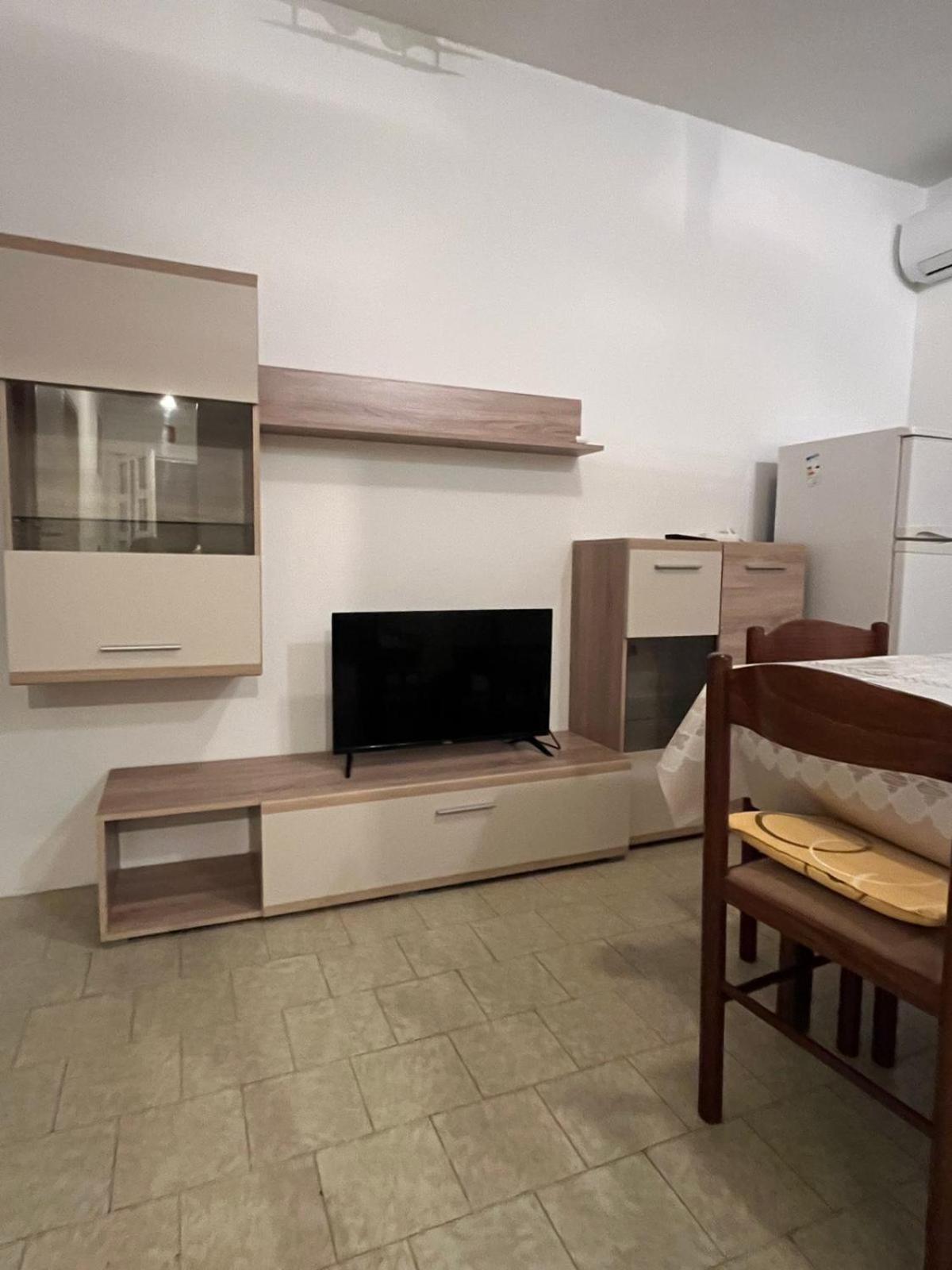 Nikolic Apartmani Bar Buitenkant foto